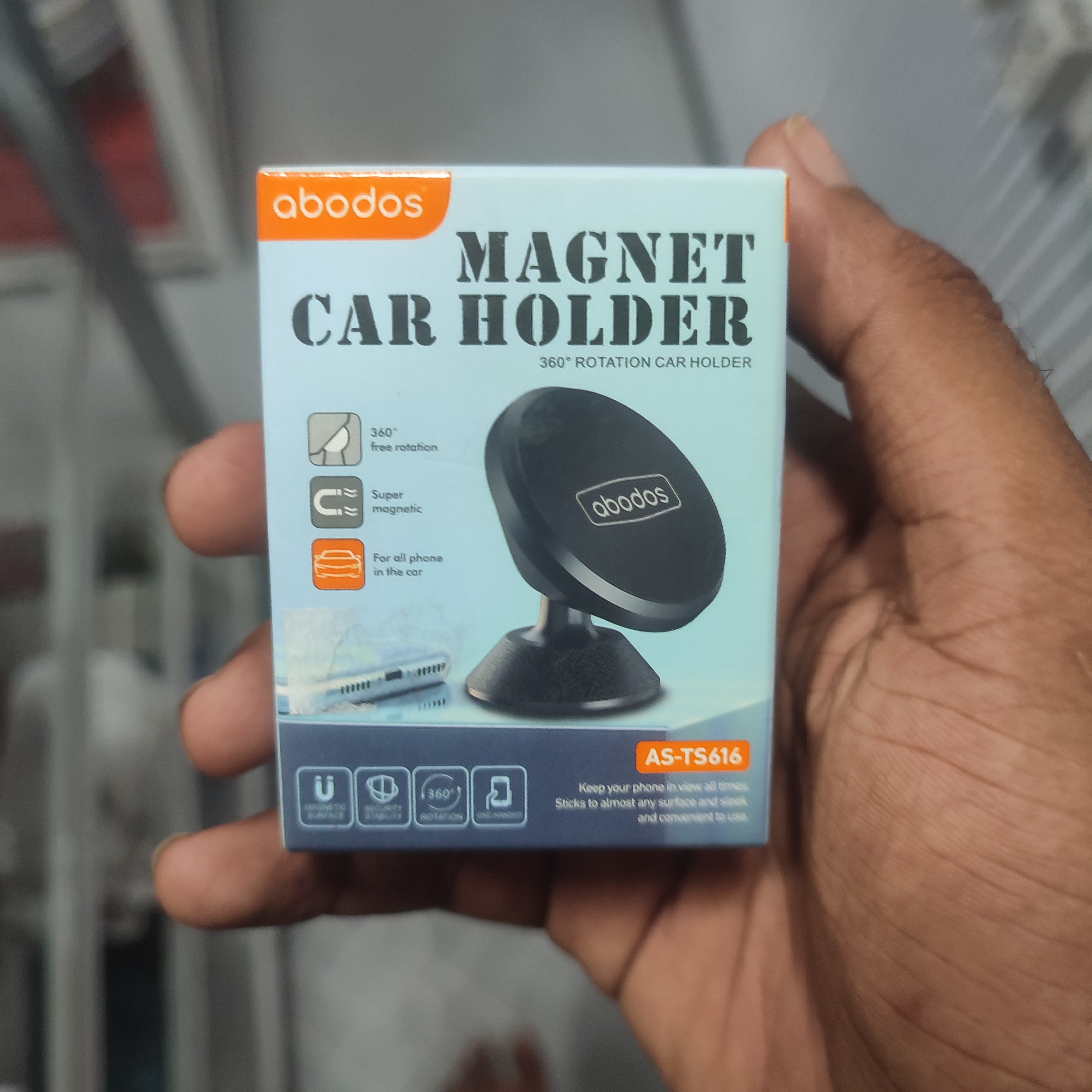 MAGNETIC CAR HOLDER