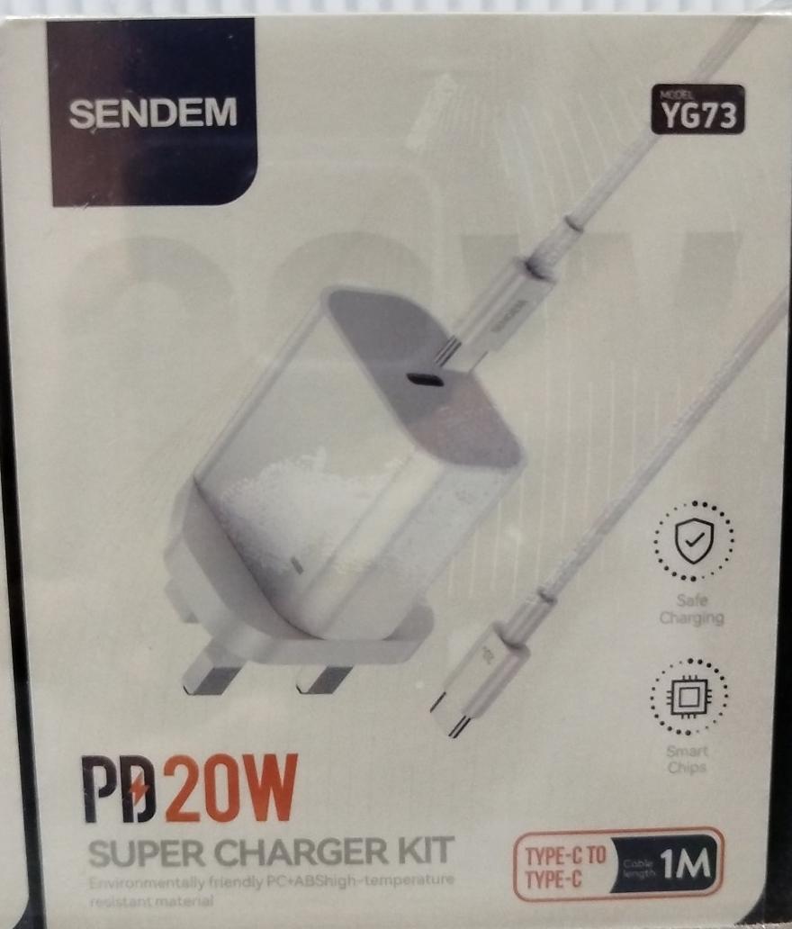 YG73 20WPD C to Lighting Charger