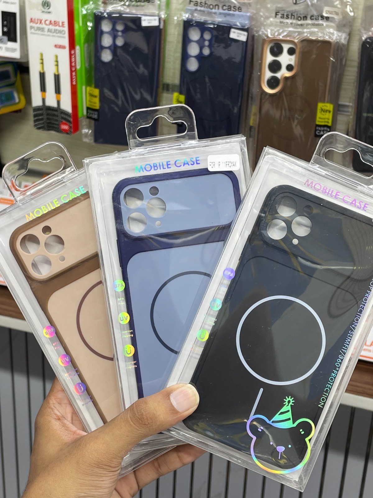 11 PRO MAX LIQUED SILICONE CASE